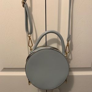 Unique Round Crossbody